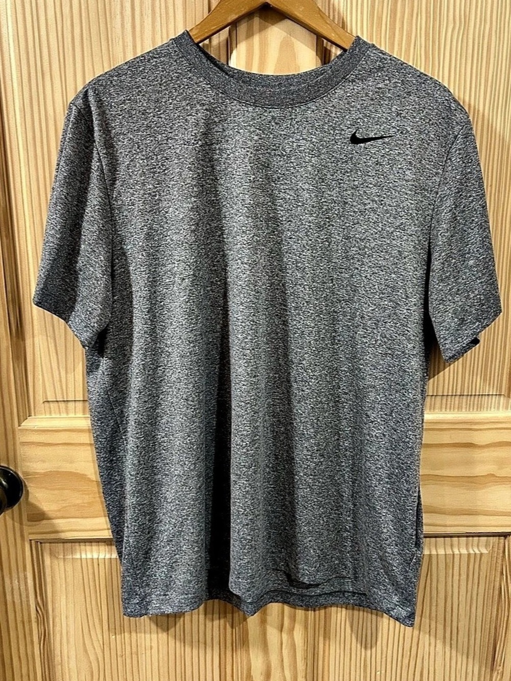 Nike The Nike Tee Dri-FIT Heather Gray T-Shirt Large